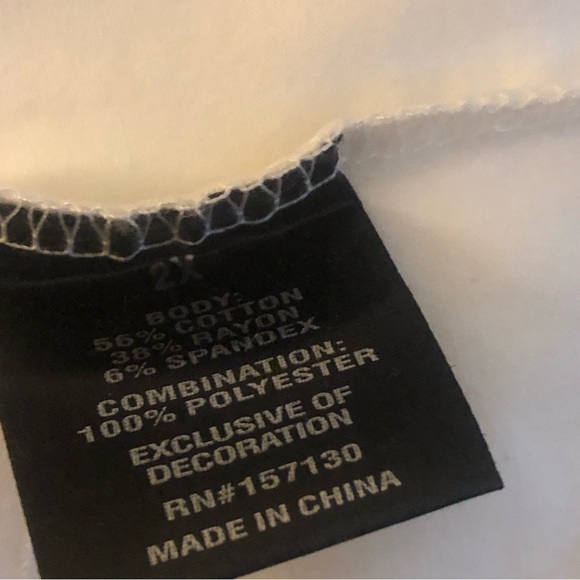 NWT! Paris France Eiffel Tower White Top Lace Sleeves Plus 2X - Picture 6 of 9